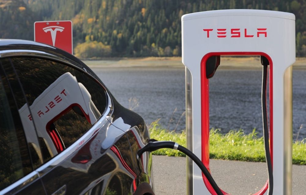 Black and Green Electric Car Facebook Cover (2)